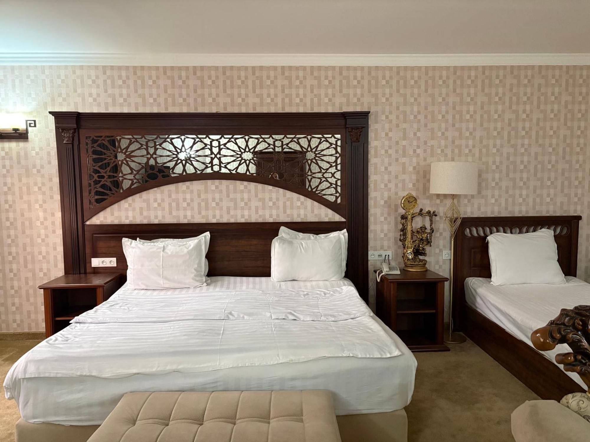Boulevard Palace Hotel Semerkant Dış mekan fotoğraf
